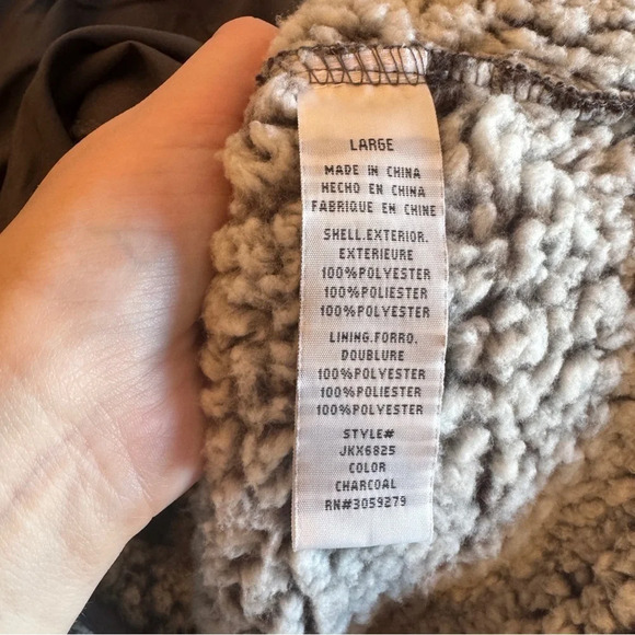Thread & Supply Women  Teddy Fleece Sherpa Coat Long Sleeve Charcoal Sz L EUC - Picture 12 of 14